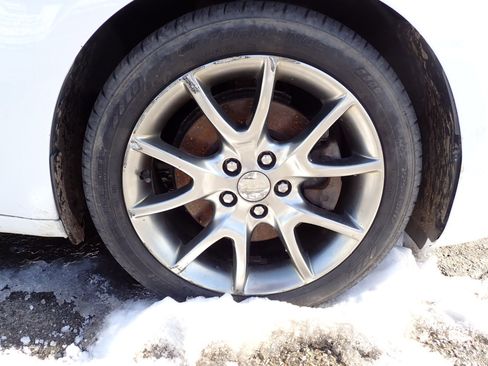 Used 2015 Dodge Dart SXT w/ Sun/Sound Group image 11