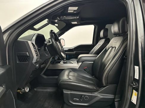 Used 2020 Ford F150 Platinum w/ Equipment Group 701A Luxury AWD/4WD image 31