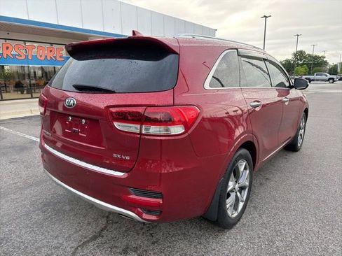 Used 2017 Kia Sorento SX FWD image 4
