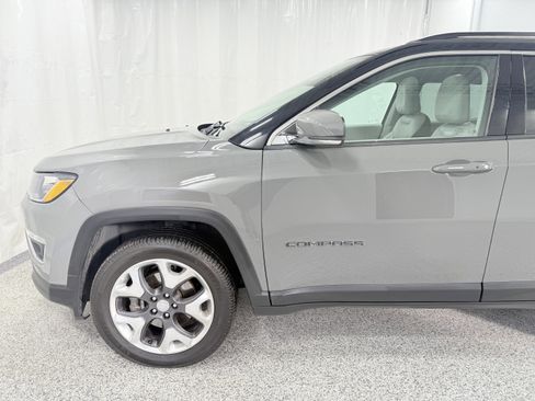 Used 2019 Jeep Compass Limited w/ Safety & Security Group image 4