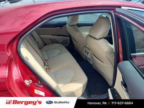 Used 2018 Toyota Camry XLE w/ Driver Assist Package FWD image 10