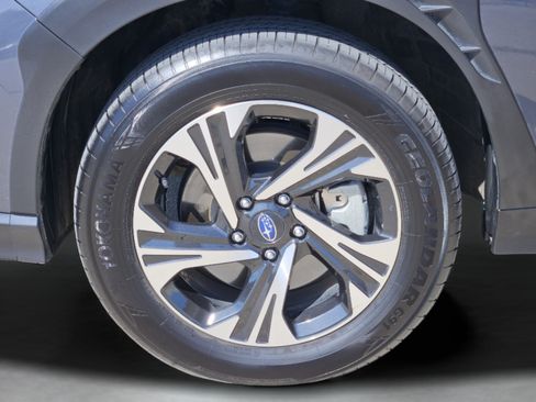 Used 2024 Subaru Crosstrek 2.0i Premium AWD/4WD image 13