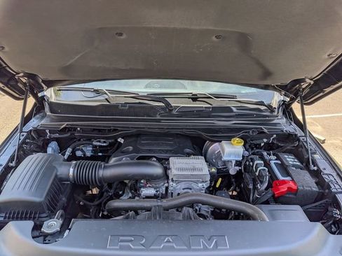 Used 2023 RAM 1500 Big Horn AWD/4WD image 34