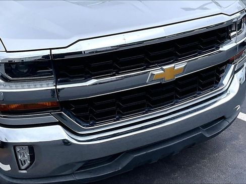 Used 2017 Chevrolet Silverado 1500 LT w/ All Star Edition RWD image 34