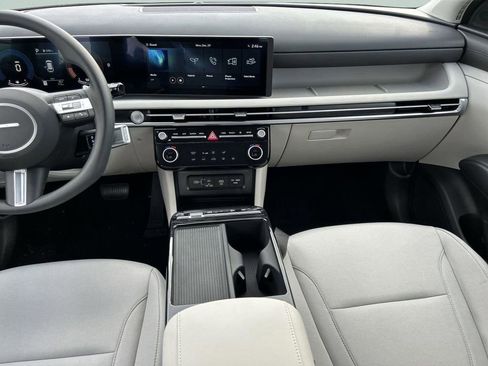 New 2026 Hyundai Tucson Blue SE image 11