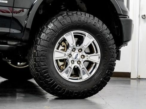 Used 2017 Ford F150 XLT w/ Equipment Group 302A Luxury image 60