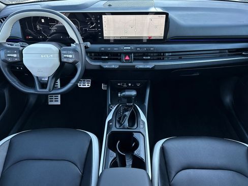 Used 2025 Kia K4 GT-Line Turbo image 13