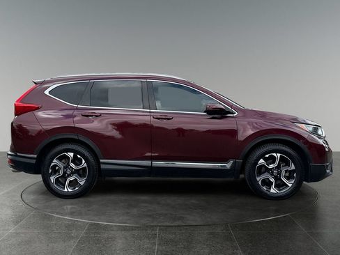 Used 2018 Honda CR-V Touring image 10