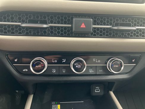 Used 2024 Honda HR-V EX-L image 24