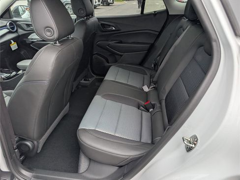 New 2026 Chevrolet Trax LT w/ Driver Confidence Package FWD image 9