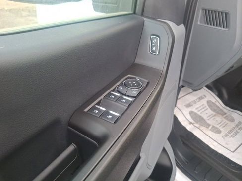 Used 2024 Ford F350 XL w/ Snow Plow Prep Package image 17