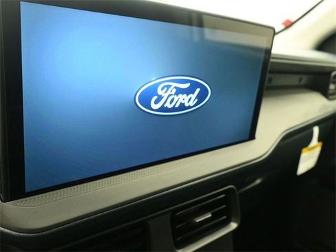 New 2026 Ford Maverick XL image 16