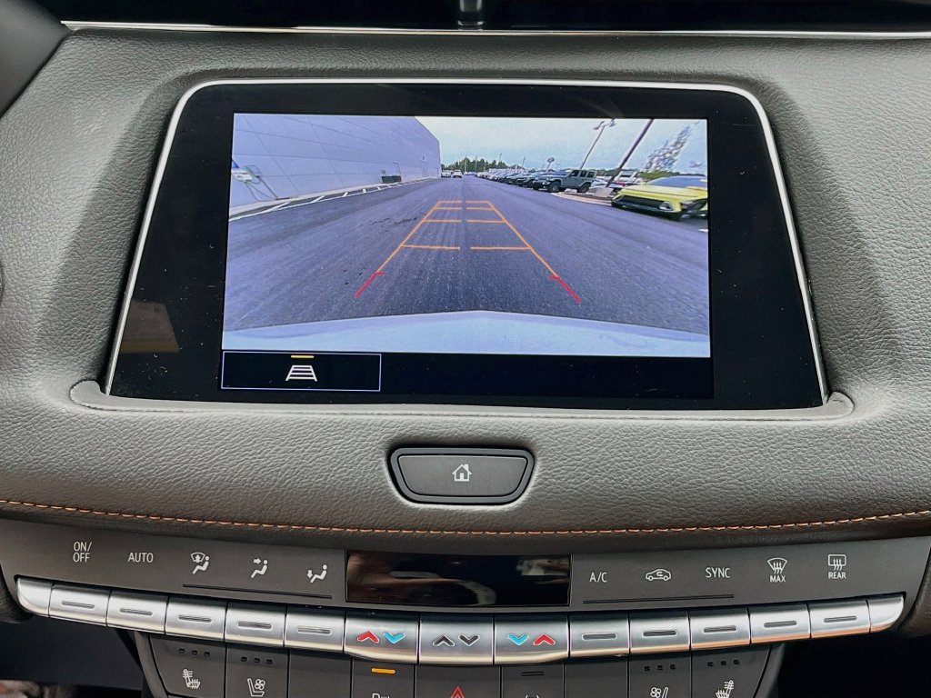 Certified 2023 Cadillac XT4 Premium Luxury FWD image 24