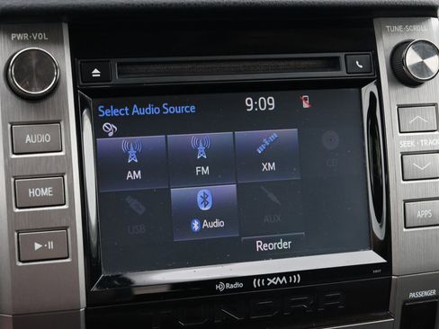 Used 2016 Toyota Tundra SR5 image 20