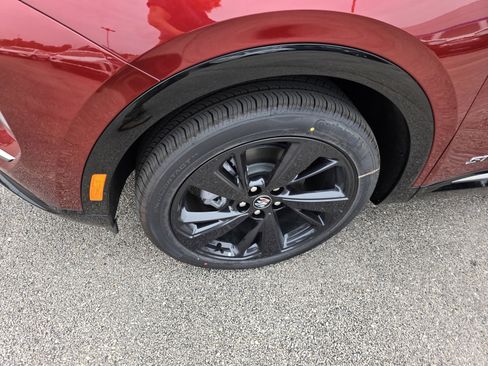 New 2024 Buick Envision Sport Touring image 9