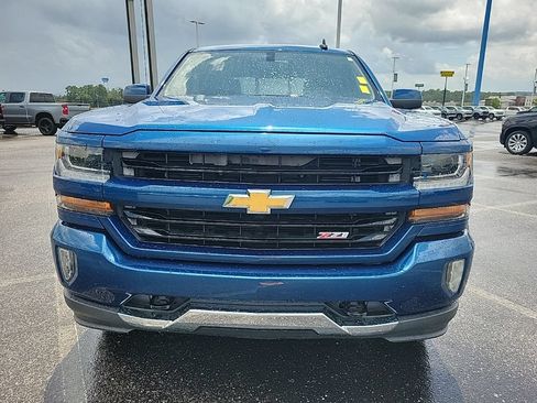 Used 2017 Chevrolet Silverado 1500 LT w/ All Star Edition AWD/4WD image 2