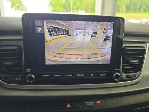Used 2022 Kia Rio S FWD image 16