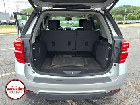 Used 2017 Chevrolet Equinox LT w/ Convenience Package FWD image 29