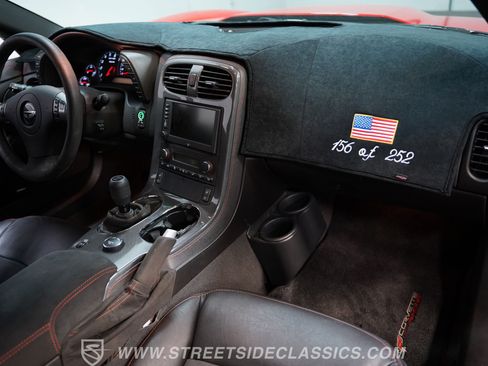 Used 2011 Chevrolet Corvette Z06 RWD image 38