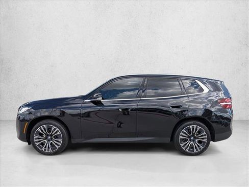 Certified 2025 BMW X3 xDrive30i w/ Premium Package image 9