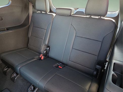 New 2026 Buick Enclave Sport Touring w/ Super Cruise Package image 10