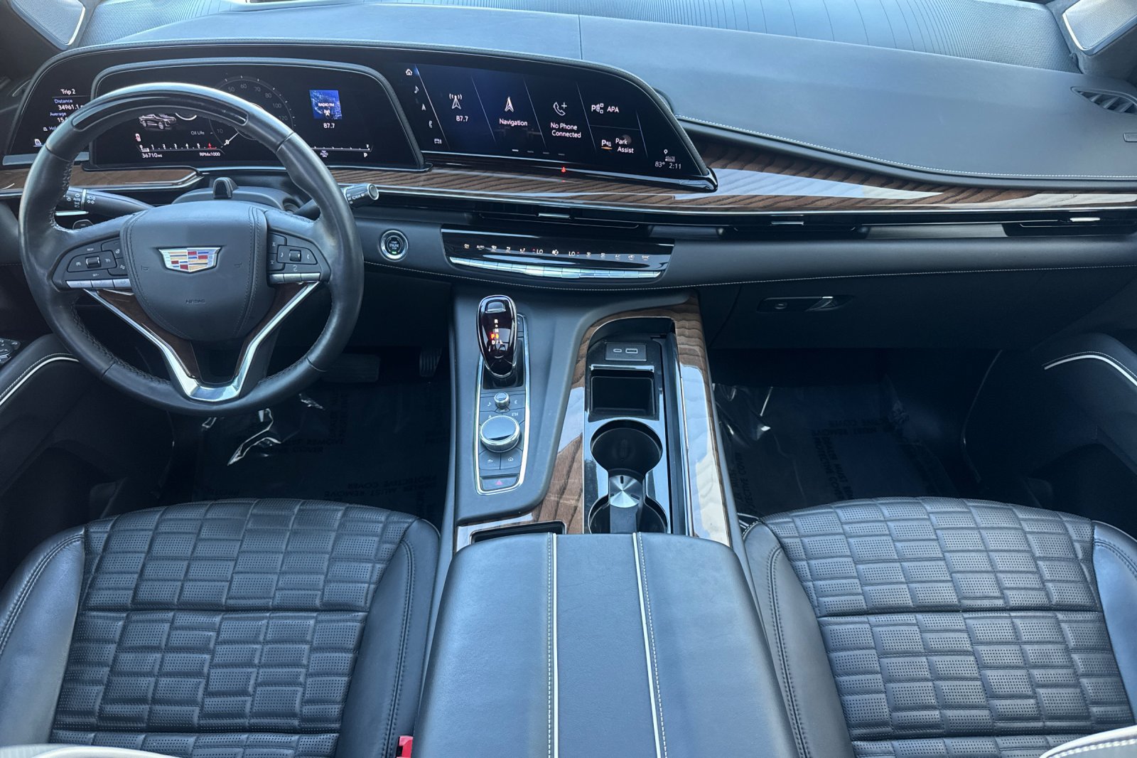 Certified 2023 Cadillac Escalade Sport Platinum w/ LPO, ONYX Package AWD/4WD image 14