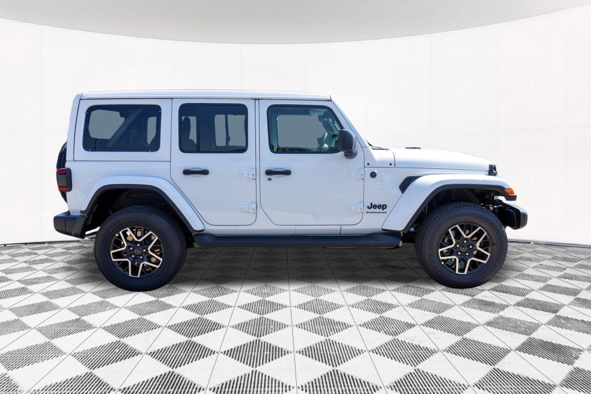 New 2027 Jeep Wrangler Unlimited Sahara AWD/4WD image 11