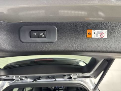 Used 2025 Lexus TX 500h AWD w/ Technology Package image 37