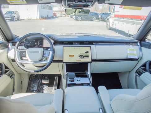 New 2026 Land Rover Range Rover SE AWD/4WD image 15