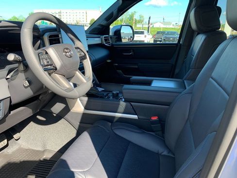 New 2026 Toyota Tundra Platinum AWD/4WD image 10