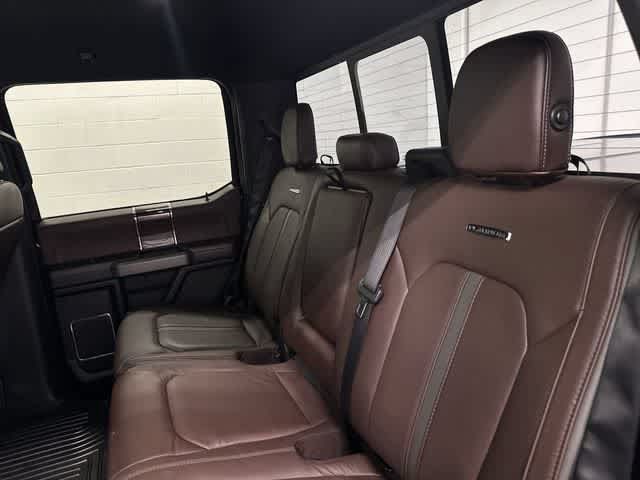 Used 2015 Ford F150 Platinum w/ Equipment Group 701A Luxury AWD/4WD image 14