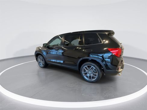 Used 2023 Honda Passport EX-L image 5