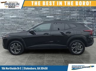 Used 2025 Chevrolet Trax LT w/ Driver Confidence Package FWD video 2