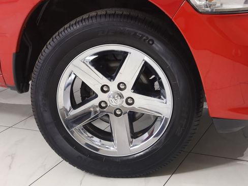 Used 2016 RAM 1500 ST AWD/4WD image 12