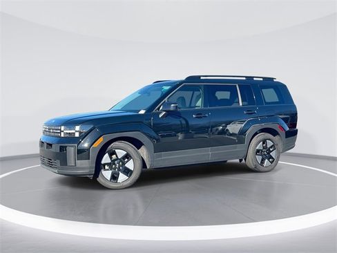 Used 2025 Hyundai Santa Fe SEL image 1