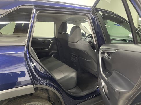 Used 2024 Toyota RAV4 XLE image 21