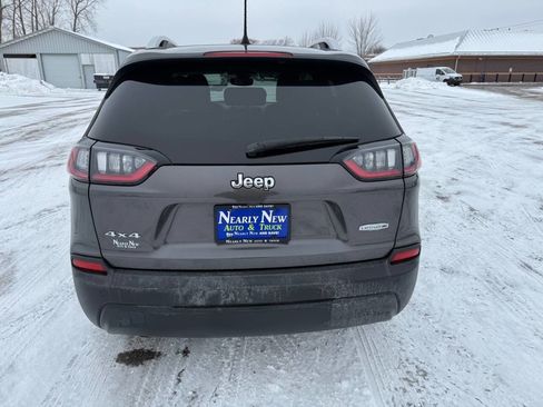 Used 2021 Jeep Cherokee Latitude Plus image 8