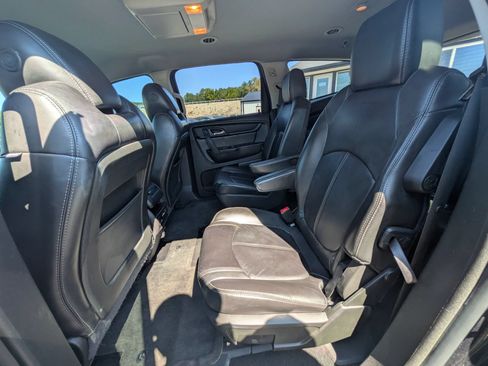 Used 2014 Chevrolet Traverse LT AWD/4WD image 30