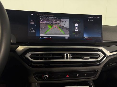 Used 2024 BMW 230i Coupe w/ Convenience Package RWD image 28