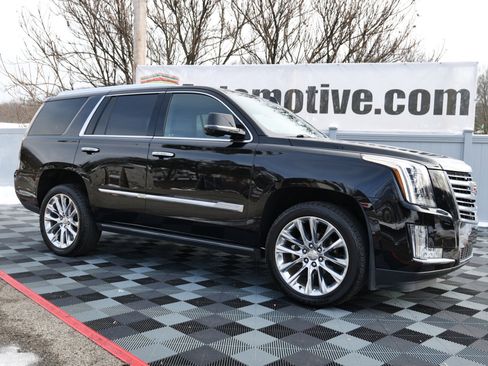 Used 2020 Cadillac Escalade Platinum image 68