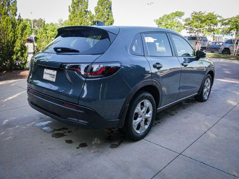Used 2024 Honda HR-V LX image 11