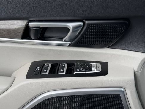 Used 2022 Kia Telluride EX w/ EX Premium Package FWD image 29