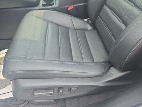 Certified 2025 Honda CR-V EX-L image 28