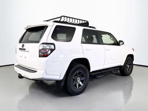 Certified 2022 Toyota 4Runner Trail Special Edition AWD/4WD image 6