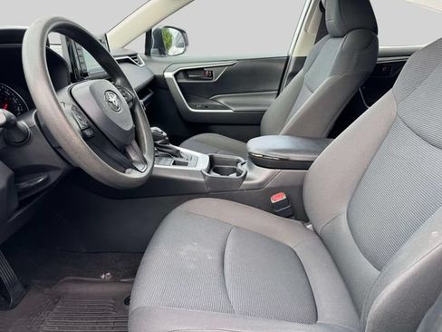 Used 2020 Toyota RAV4 LE w/ All Weather Liner Package AWD/4WD image 20