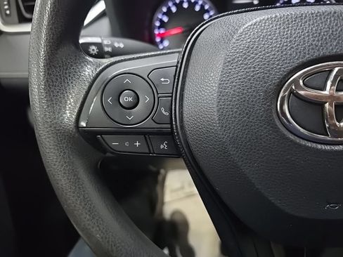 Used 2019 Toyota RAV4 LE w/ All Weather Liner Package AWD/4WD image 22