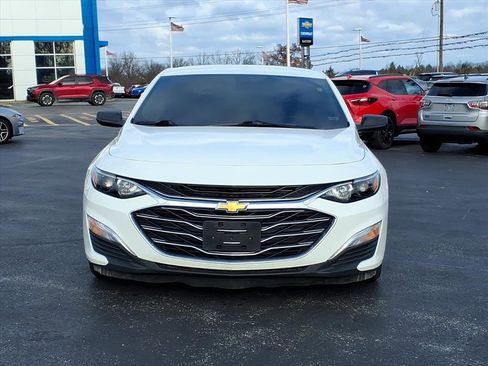 Used 2019 Chevrolet Malibu LS image 34