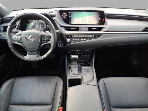 Certified 2021 Lexus ES 300h w/ Premium Package image 5