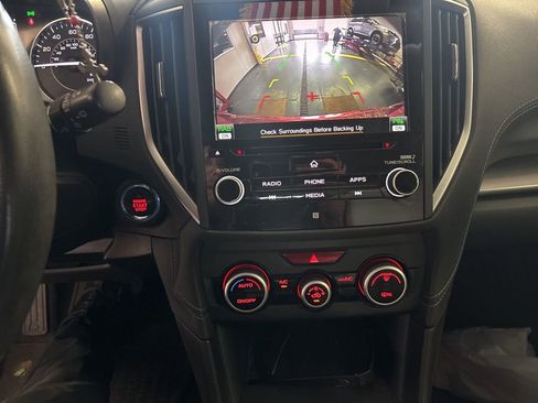 Used 2018 Subaru Impreza 2.0i Limited image 4