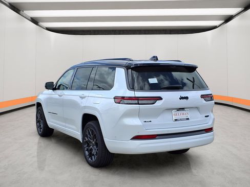 New 2026 Jeep Grand Cherokee L Summit image 4